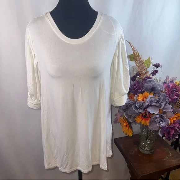 Tahari Cream Ruched Sleeve Top XL Soft Stretch Minimal Chic Blouse - Picture 1 of 9